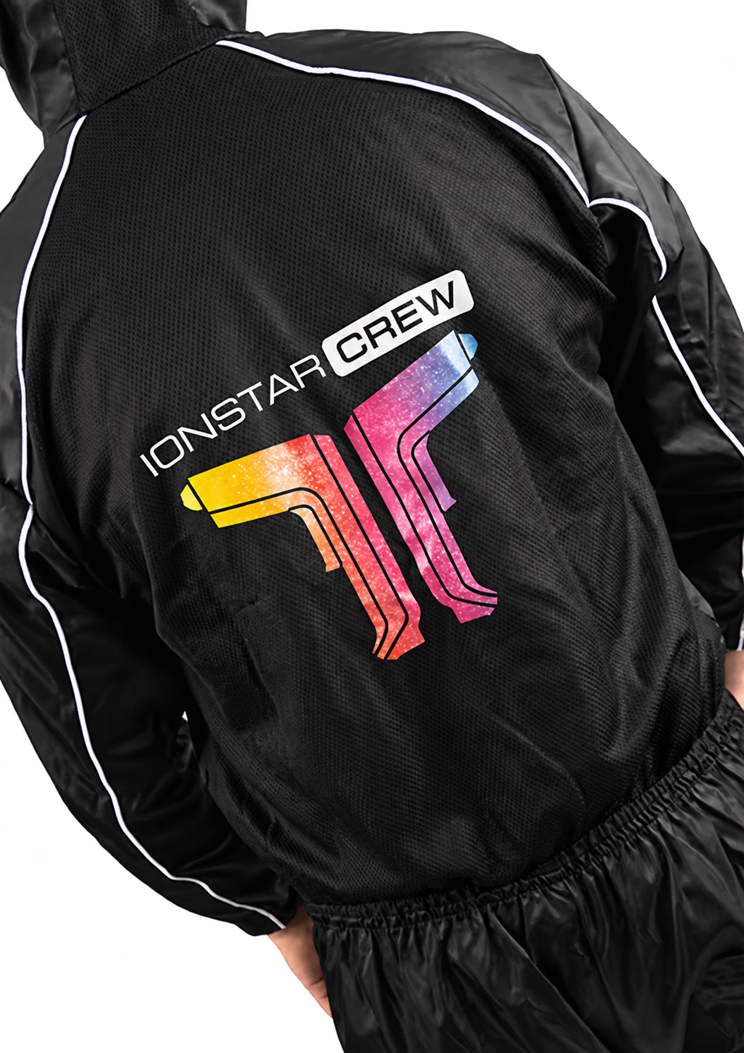 Detalje af IONSTARcrew lakeringsdragten
