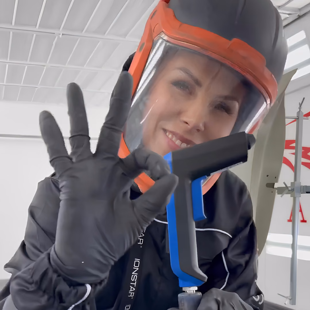 Refinisher using IONSTAR in the spray booth